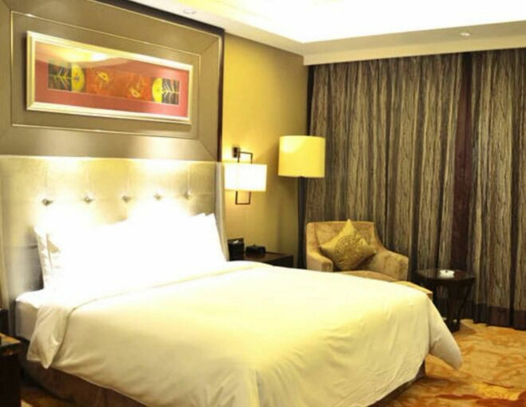 Xi'An Tanglong International Hotel Exterior foto